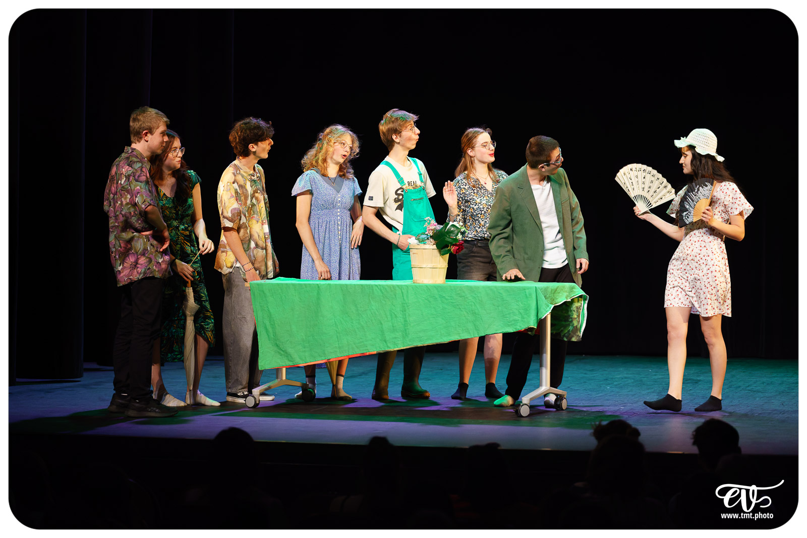 MAIS SONGEONS À RÉPÉTER S'IL VOUS PLAIT !